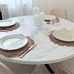 Apartament R