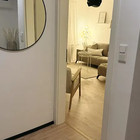 R Apartment *