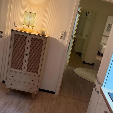 R Apartment